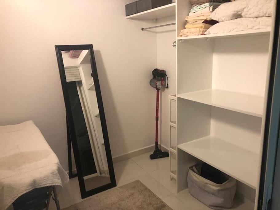 Appartement Center De Gueliz Avec Piscine Marrákes Kültér fotó