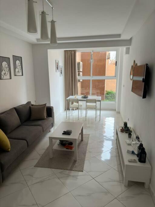 Appartement Center De Gueliz Avec Piscine Marrákes Kültér fotó