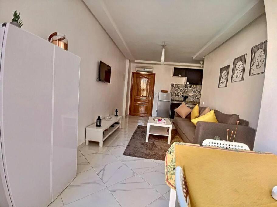 Appartement Center De Gueliz Avec Piscine Marrákes Kültér fotó